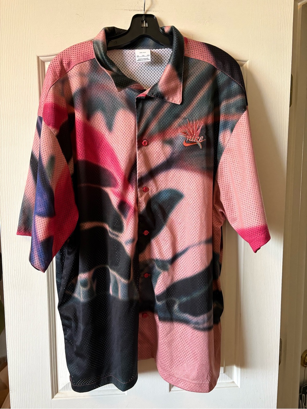 Nike Multi Colored Mesh Short Sleeved Button Down size XXL